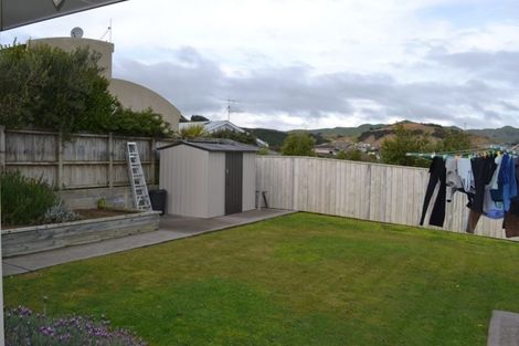 Photo of property in 5 The Top Gallant, Whitby, Porirua, 5024