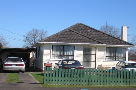 Photo of property in 2/14 Cosgrave Road, Papakura, 2110