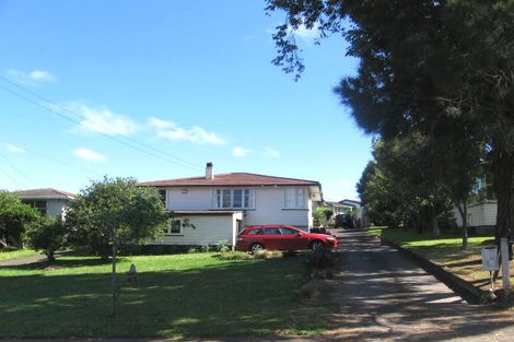 Photo of property in 32 Price Crescent, Mount Wellington, Auckland, 1060