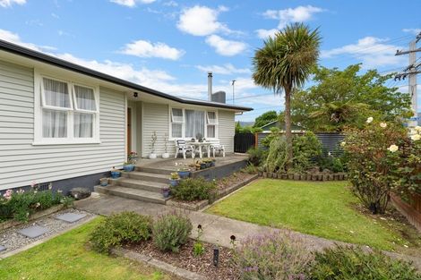 Photo of property in 37 Grey Street, Shannon, 4821