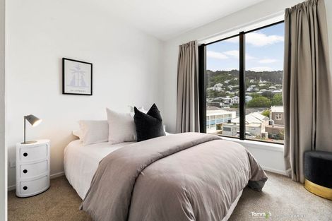 Photo of property in 301/2 Onepu Road, Kilbirnie, Wellington, 6022