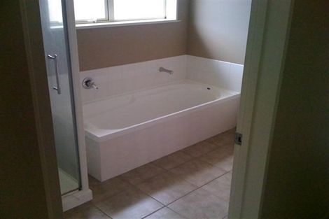 Photo of property in 49 Wiltshire Drive, Huntington, Hamilton, 3210