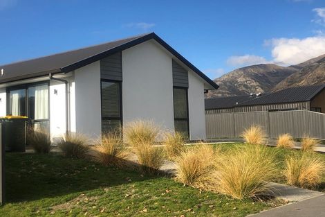 Photo of property in 12 Headley Drive, Lower Shotover, Queenstown, 9304