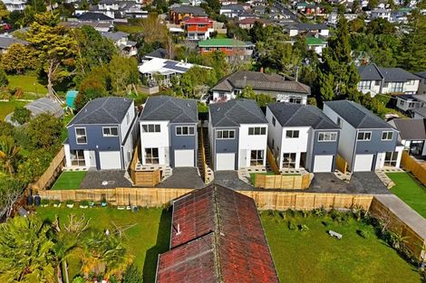 Photo of property in 240a Whitney Street, Blockhouse Bay, Auckland, 0600