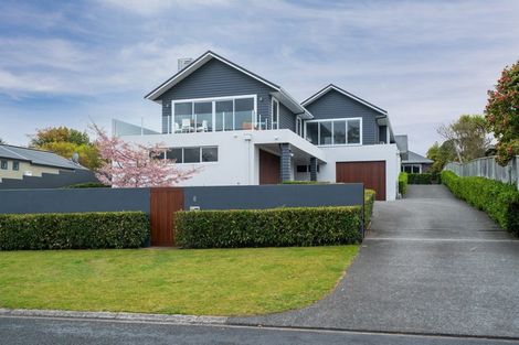 Photo of property in 8 Kurupae Road, Hilltop, Taupo, 3330