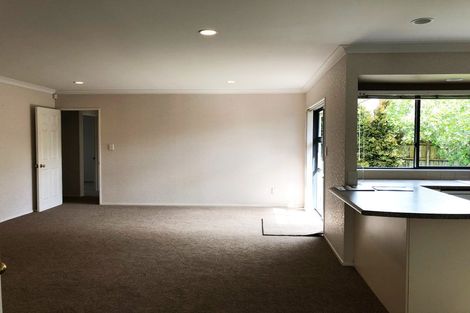 Photo of property in 14 Brittas Place, East Tamaki, Auckland, 2016