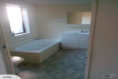 Photo of property in 16/61a Birkdale Road, Birkdale, Auckland, 0626