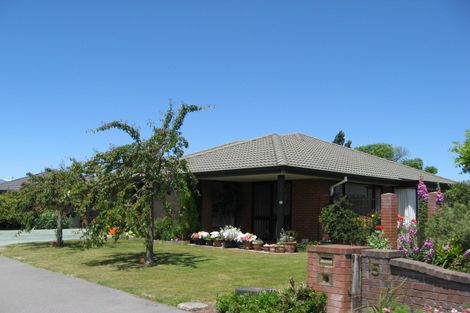 Photo of property in 11 Thoresby Mews Avonhead Christchurch City