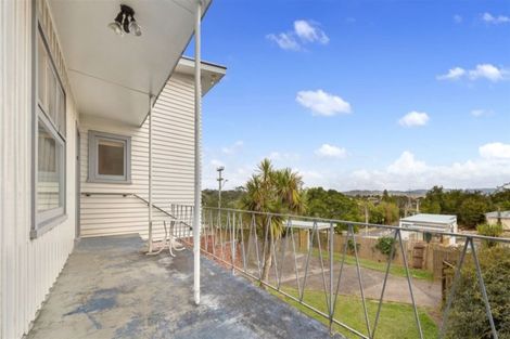 Photo of property in 126 Whitney Street, New Windsor, Auckland, 0600