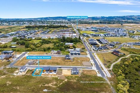 Photo of property in 20 Kaititiko Road, Rosehill, 2113