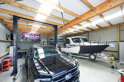 Photo of property in 851 Milson Line, Newbury, Feilding, 4775