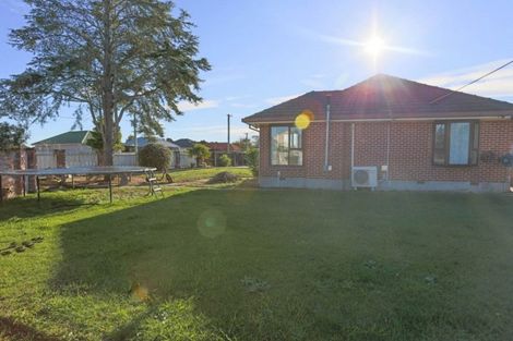 Photo of property in 15 Bournemouth Crescent, Aranui, Christchurch, 8061