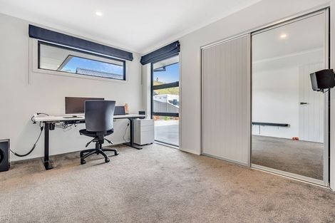 Photo of property in 56 Perriam Place, Mount Pisa, Cromwell, 9383