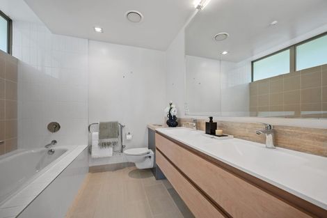 Photo of property in 15/258 Hurstmere Road, Takapuna, Auckland, 0622