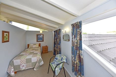 Photo of property in 1/2 Worsleys Road, Cracroft, Christchurch, 8025