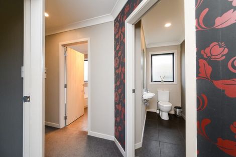 Photo of property in 57 Chestnut Close, Kelvin Grove, Palmerston North, 4414