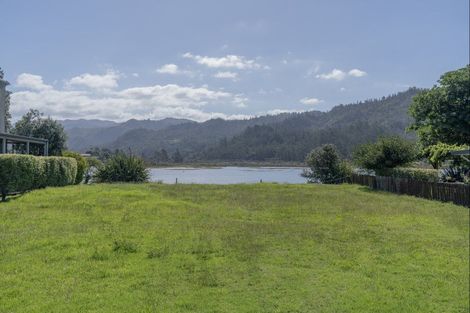 Photo of property in 20 Marquet Place, Tairua, 3508