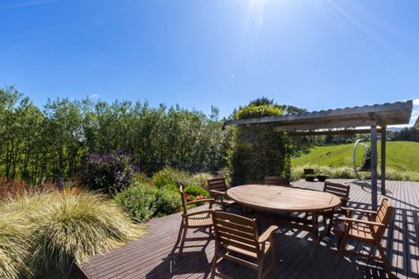 Photo of property in 205 Taylors Road, Otaki, 5583