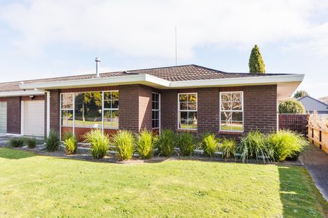 Photo of property in 83 Long Melford Road, Awapuni, Palmerston North, 4412
