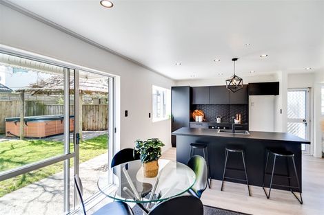 Photo of property in 93a Charles Street, Westshore, Napier, 4110