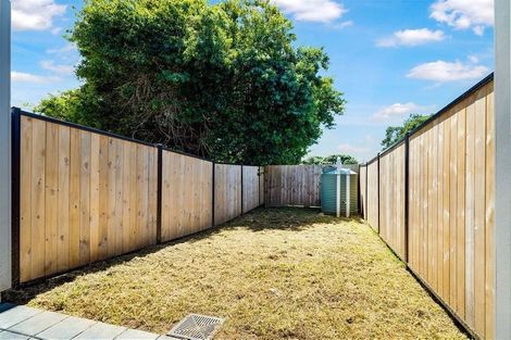 Photo of property in 13 Eileen Newey Place, Henderson, Auckland, 0612