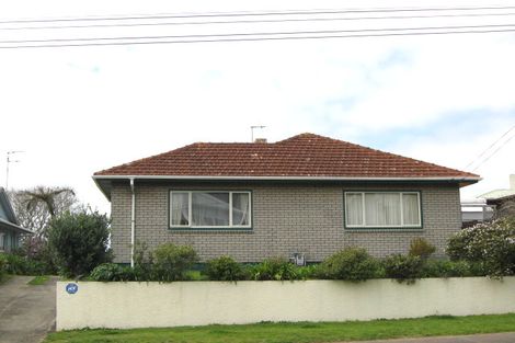Photo of property in 25 Lawry Street, Blagdon, New Plymouth, 4310