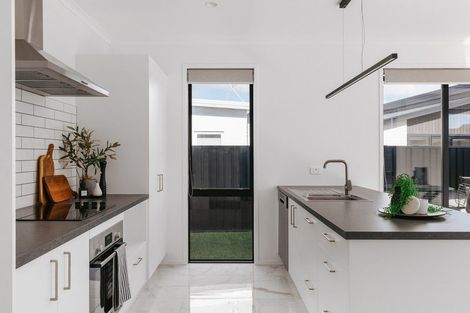 Photo of property in 10 Liberty Street, Papamoa, 3118