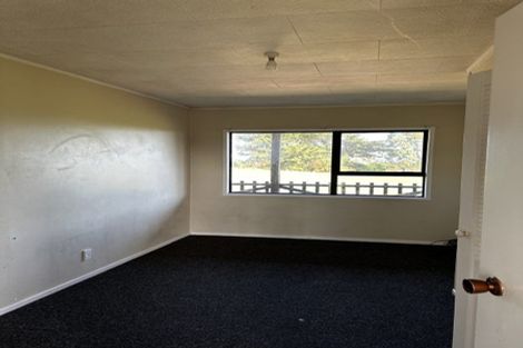 Photo of property in 18 Kopara Place, Clendon Park, Auckland, 2103