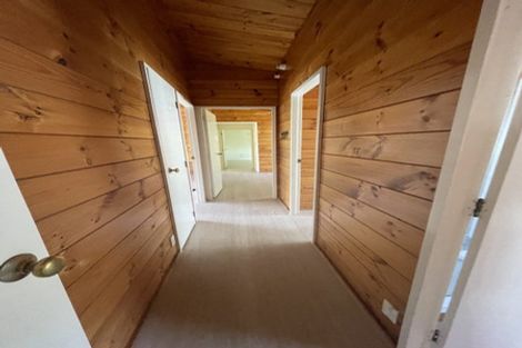 Photo of property in 37 Pitt Road, Runciman, Drury, 2578