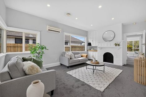 Photo of property in 37 Frankleigh Street, Somerfield, Christchurch, 8024