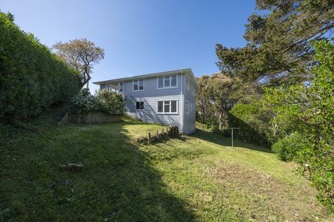 Photo of property in 33 Castor Crescent, Cannons Creek, Porirua, 5024