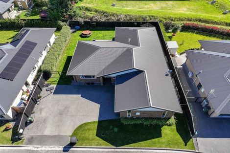 Photo of property in 8/17 Wineberry Avenue, Amberley, 7410