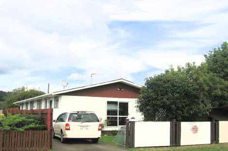 Photo of property in 2/20 Clouston Park Road, Clouston Park, Upper Hutt, 5018