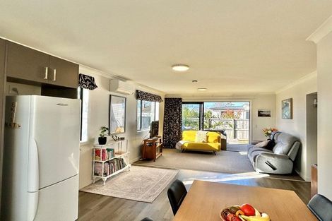 Photo of property in 76 Geddis Avenue, Maraenui, Napier, 4110