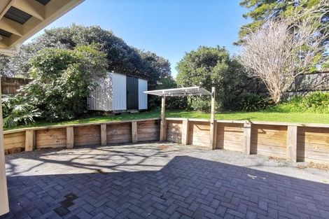 Photo of property in 2/41a Tramway Road, Beach Haven, Auckland, 0626