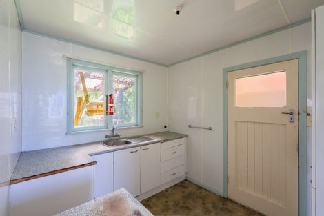 Photo of property in 229 Rangiuru Road, Otaki, 5512