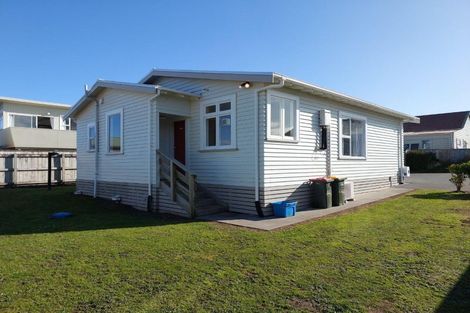 Photo of property in 44a Collins Street, Hawera, 4610