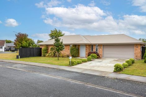 Photo of property in 48 Acacia Avenue, Rangiora, 7400