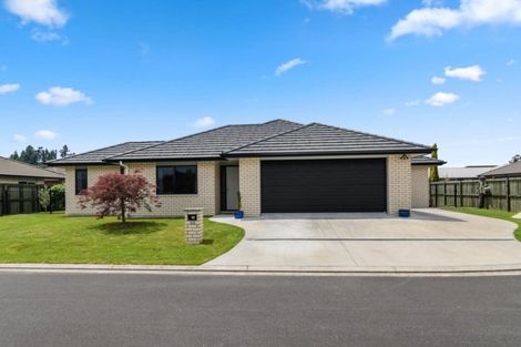 Photo of property in 18 Carroll Place, Owhata, Rotorua, 3010