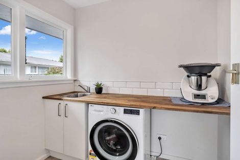 Photo of property in 23 Woodbury Street, Avonhead, Christchurch, 8042