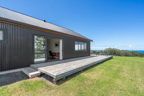 Photo of property in 158 Clements Road, Matapouri, Whangarei, 0173