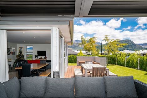Photo of property in 74 Myles Way, Lower Shotover, Queenstown, 9304
