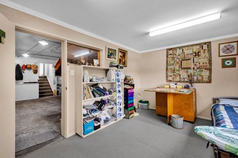 Photo of property in 17 Nevada Drive, Merrilands, New Plymouth, 4312