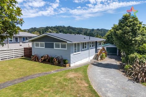 Photo of property in 54 Kairimu Street, Stokes Valley, Lower Hutt, 5019