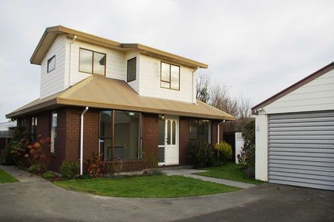 Photo of property in 3/51 Marshland Road, Shirley, Christchurch, 8061