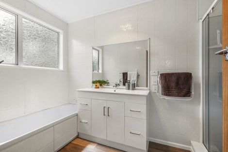 Photo of property in 3 Kimball Place, Johnsonville, Wellington, 6037