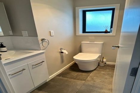 Photo of property in 34 Selwyn Road, Cockle Bay, Auckland, 2014