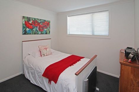 Photo of property in 6b Lee Road, Taradale, Napier, 4112