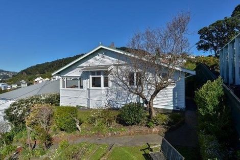 Photo of property in 8 Lower Watt Street, Wadestown, Wellington, 6012