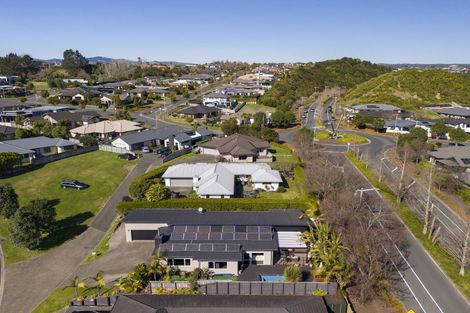 Photo of property in 8 Caldera Close, Pyes Pa, Tauranga, 3112